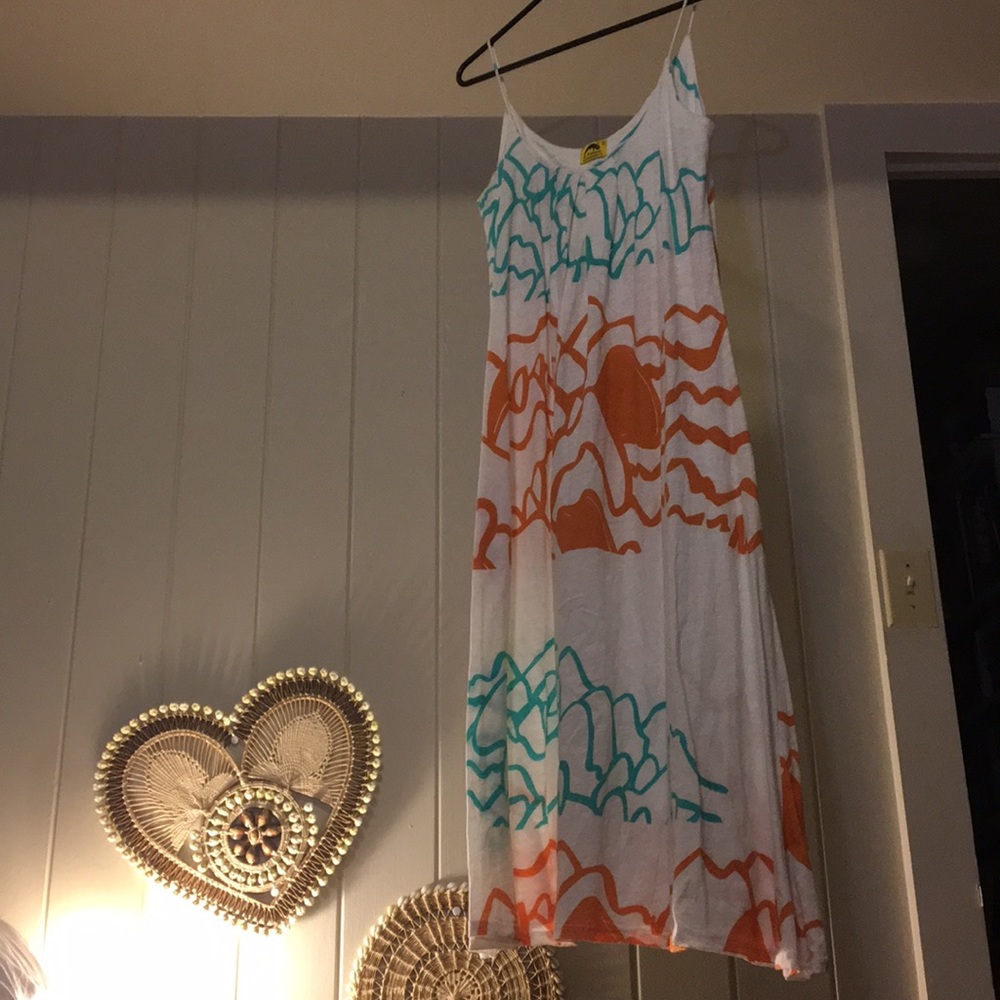 Kealopiko Pūpū ʻalā (cone shell) Dress